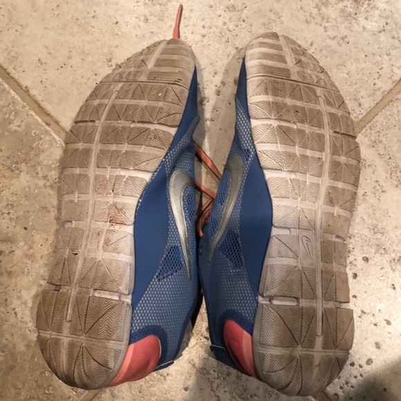 Nike Women’s Training Shoes - Picture 2 of 8